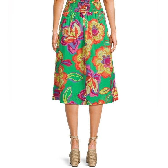 GB Floral Midi Skirt
Made in India 100% Cotton - Picture 5 of 9